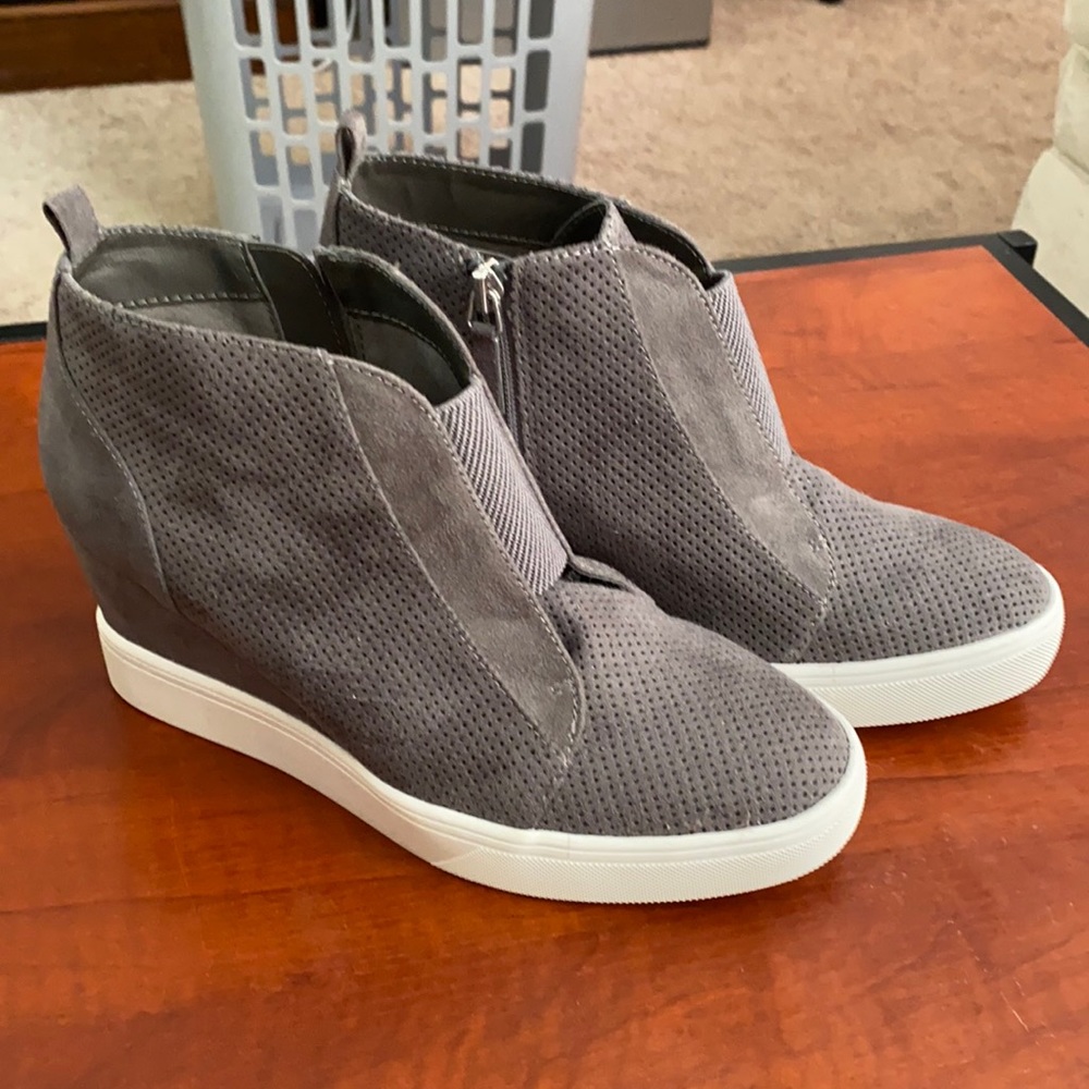 Mia Wedge Sneakers